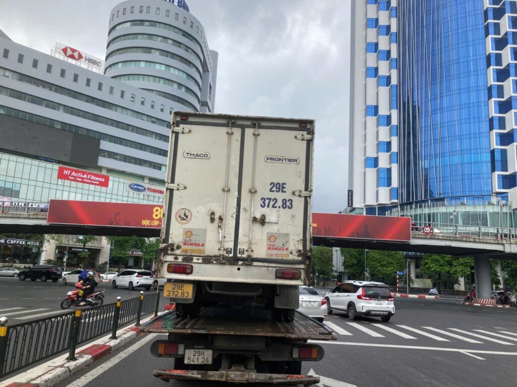 Cứu hộ cháy cầu chì ô tô