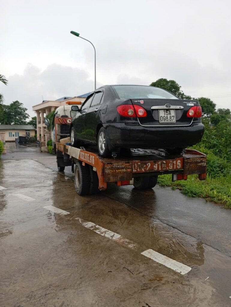 Cứu hộ khi xe bị thủy kích